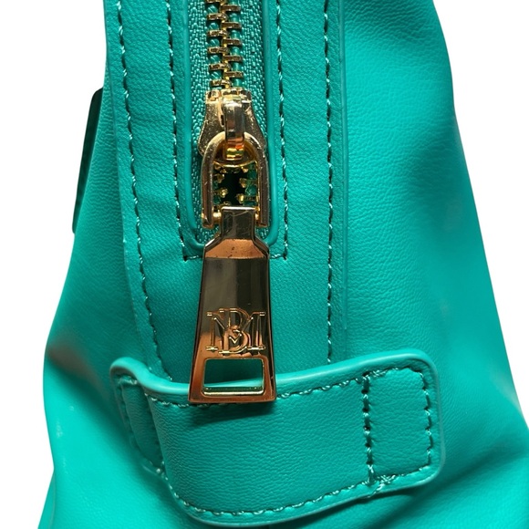 Studio Badgley Mischka Vegan Leather Green tote bag/shoulderbag. NEW with tags! - Picture 3 of 11